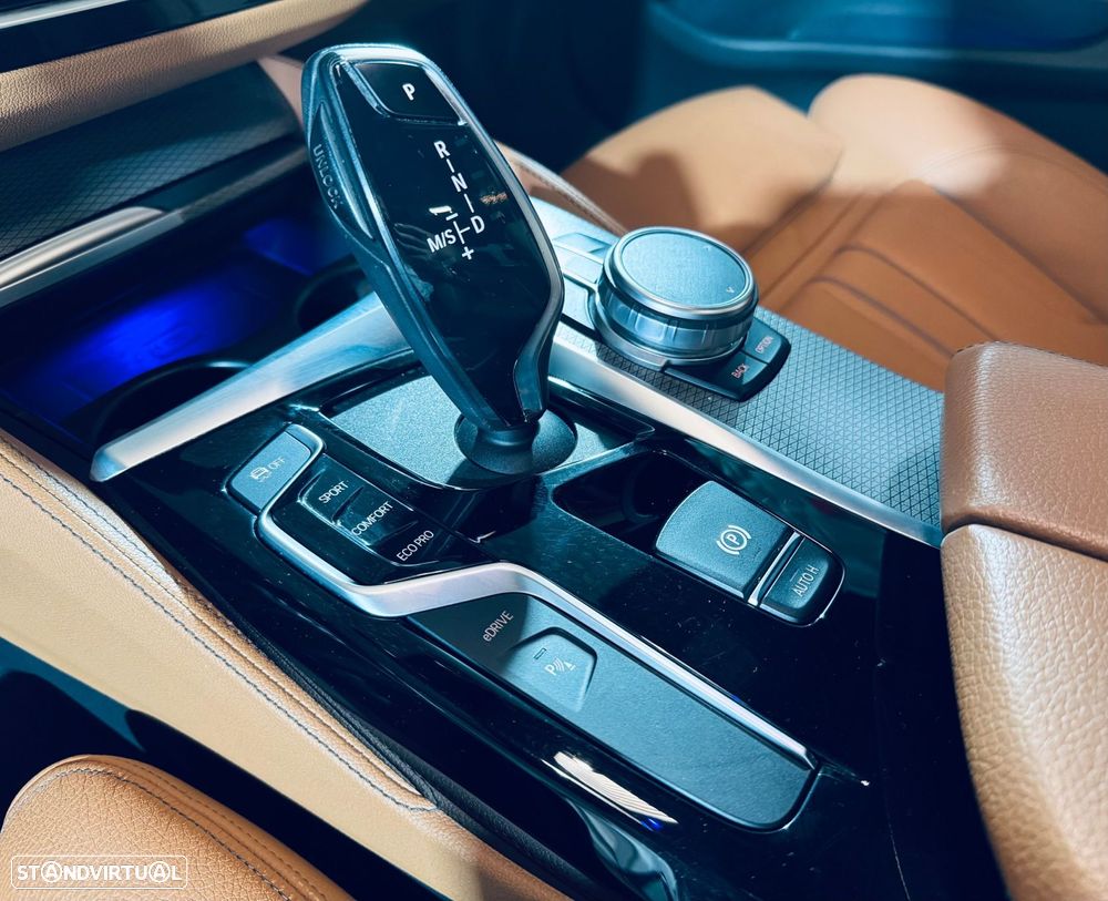 BMW 530 e iPerformance Pack M - 40