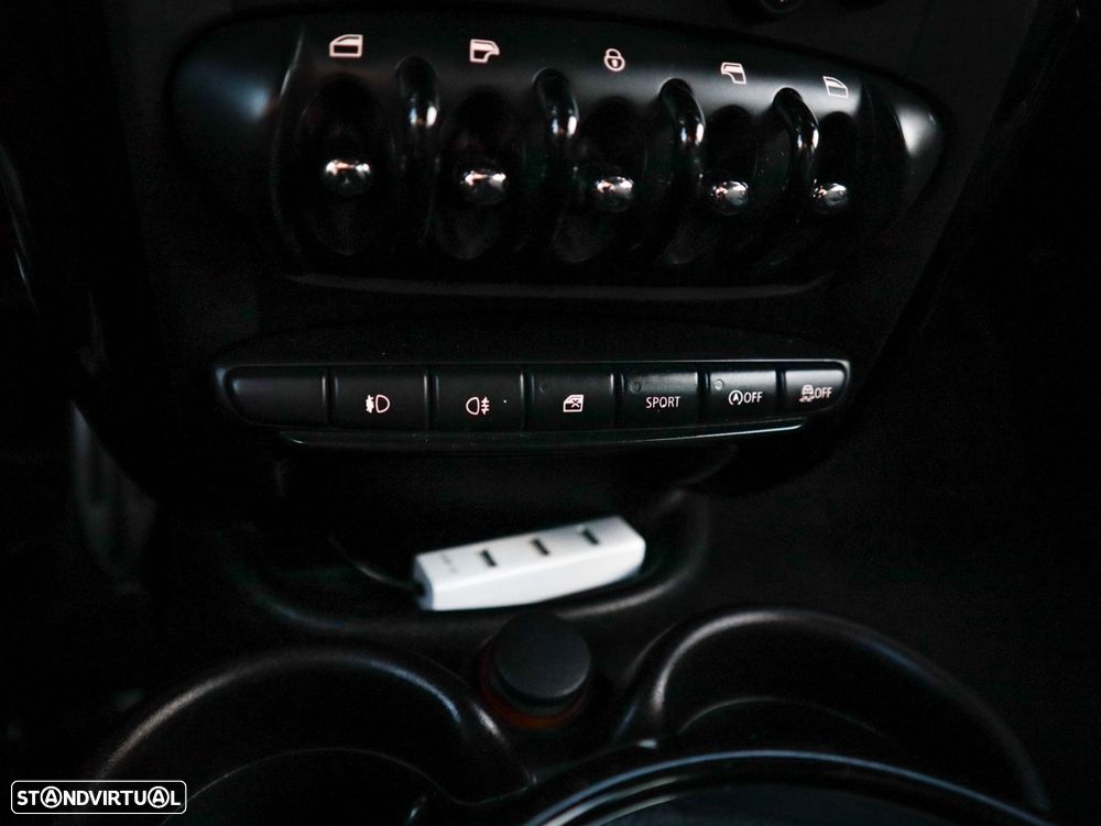 MINI Countryman Cooper SD - 32