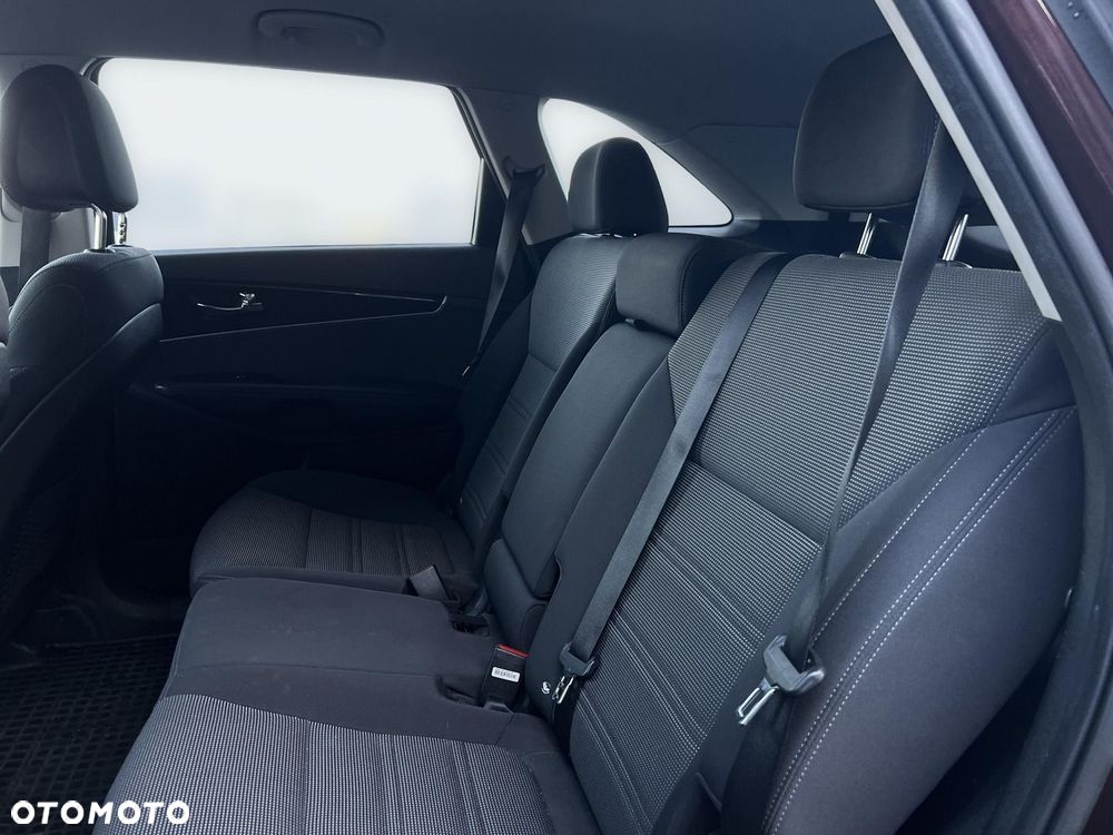 Kia Sorento - 15
