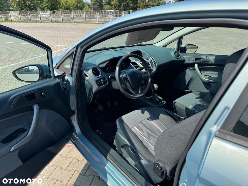 Ford Fiesta 2008 photo 4