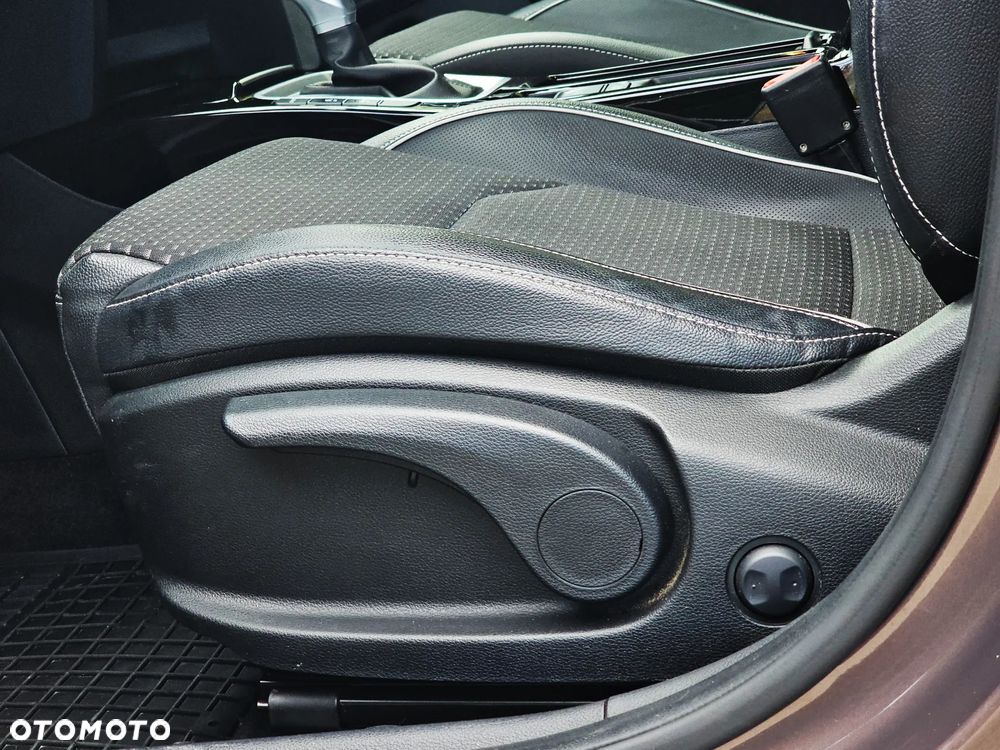 Kia XCeed 1.4 T-GDI L DCT - 17