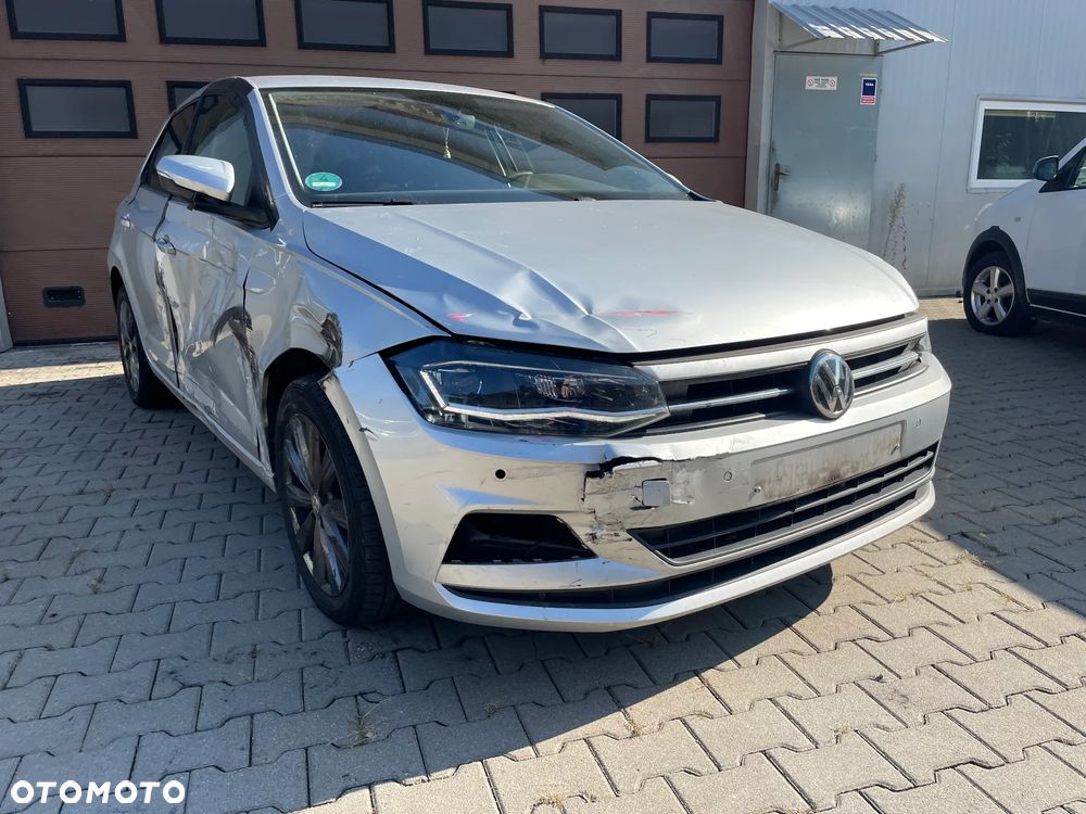 Volkswagen Polo 1.6 TDI SCR DSG Comfortline - 3