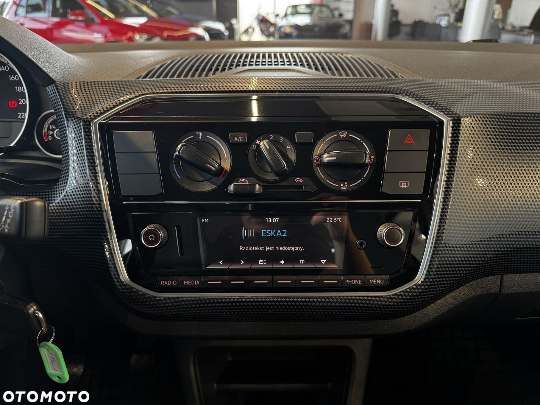 Volkswagen up! - 19