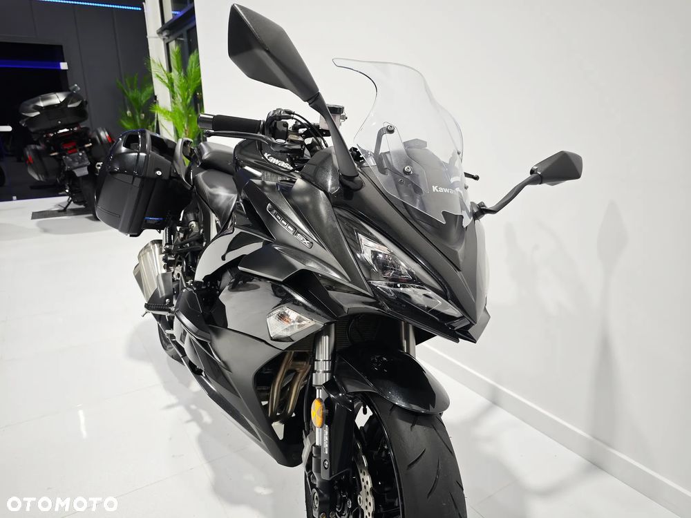 Kawasaki Ninja 1000 SX - 9