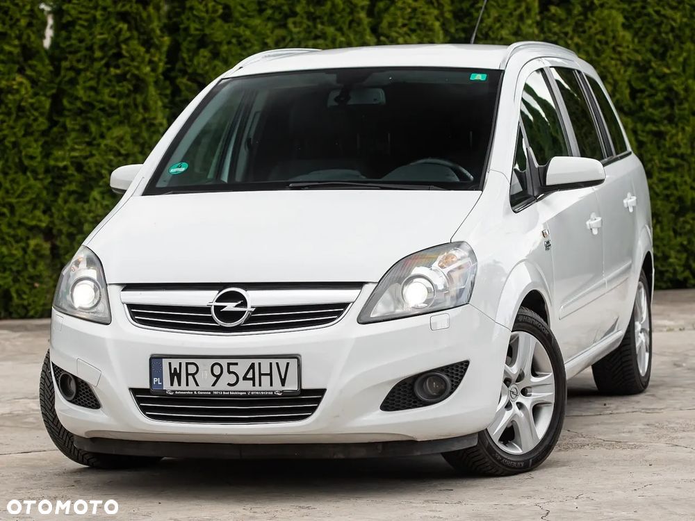 Opel Zafira - 2