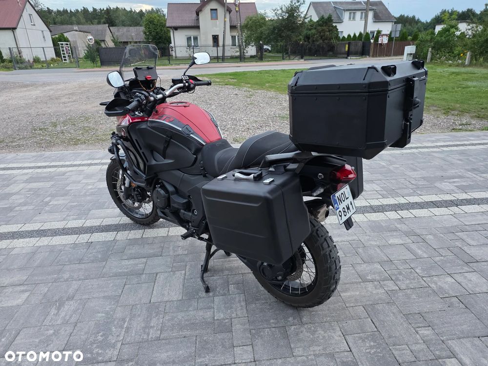 Honda VFR - 9