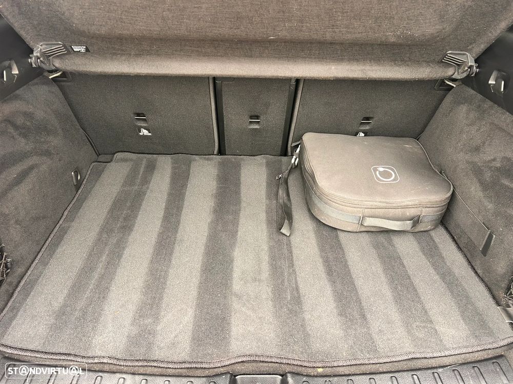 Mercedes-Benz EQA 250+ Progressive - 34