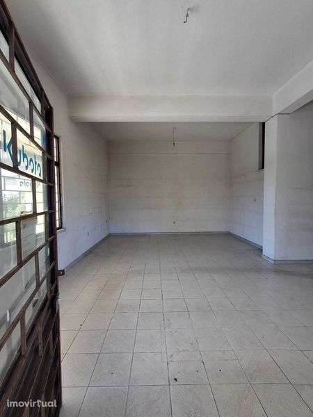Loja para Arrendamento – 50 m² – Póvoa de Santo Adrião (Odivelas) - Grande imagem: 3/10