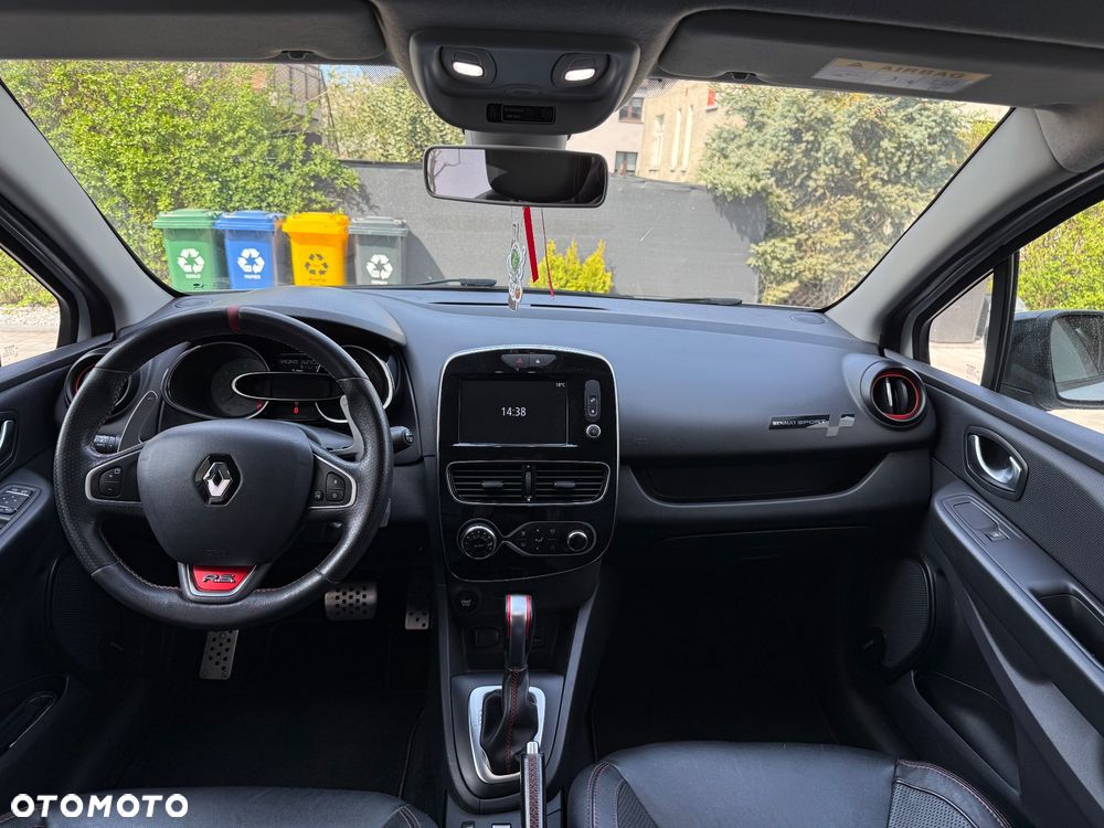 Renault Clio TCe 220 EDC R.S Trophy - 10