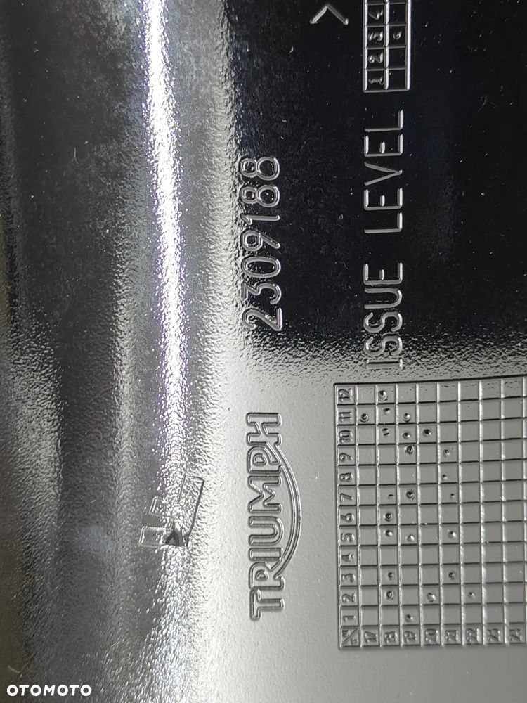 Błotnik Przód Triumph Street Scrambler rok 2019 - 8
