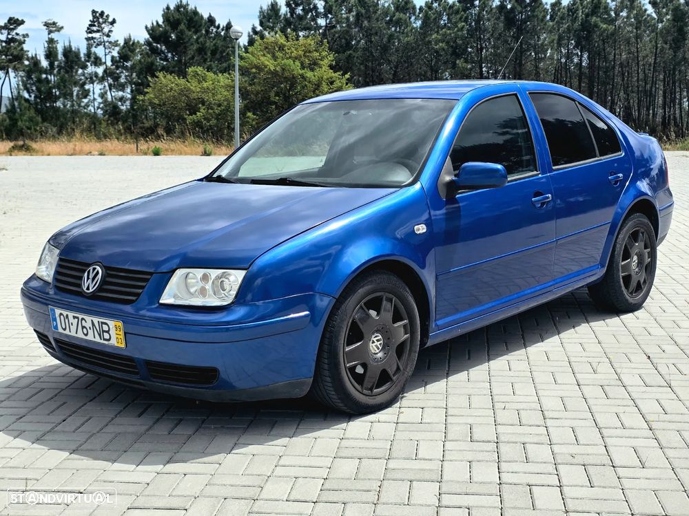VW Bora 1.9 TDi Highline EC - 2