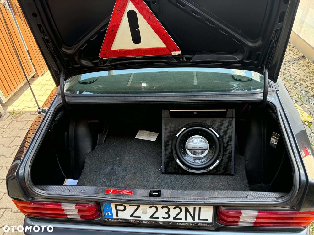 Mercedes-Benz W201 (190) - 5