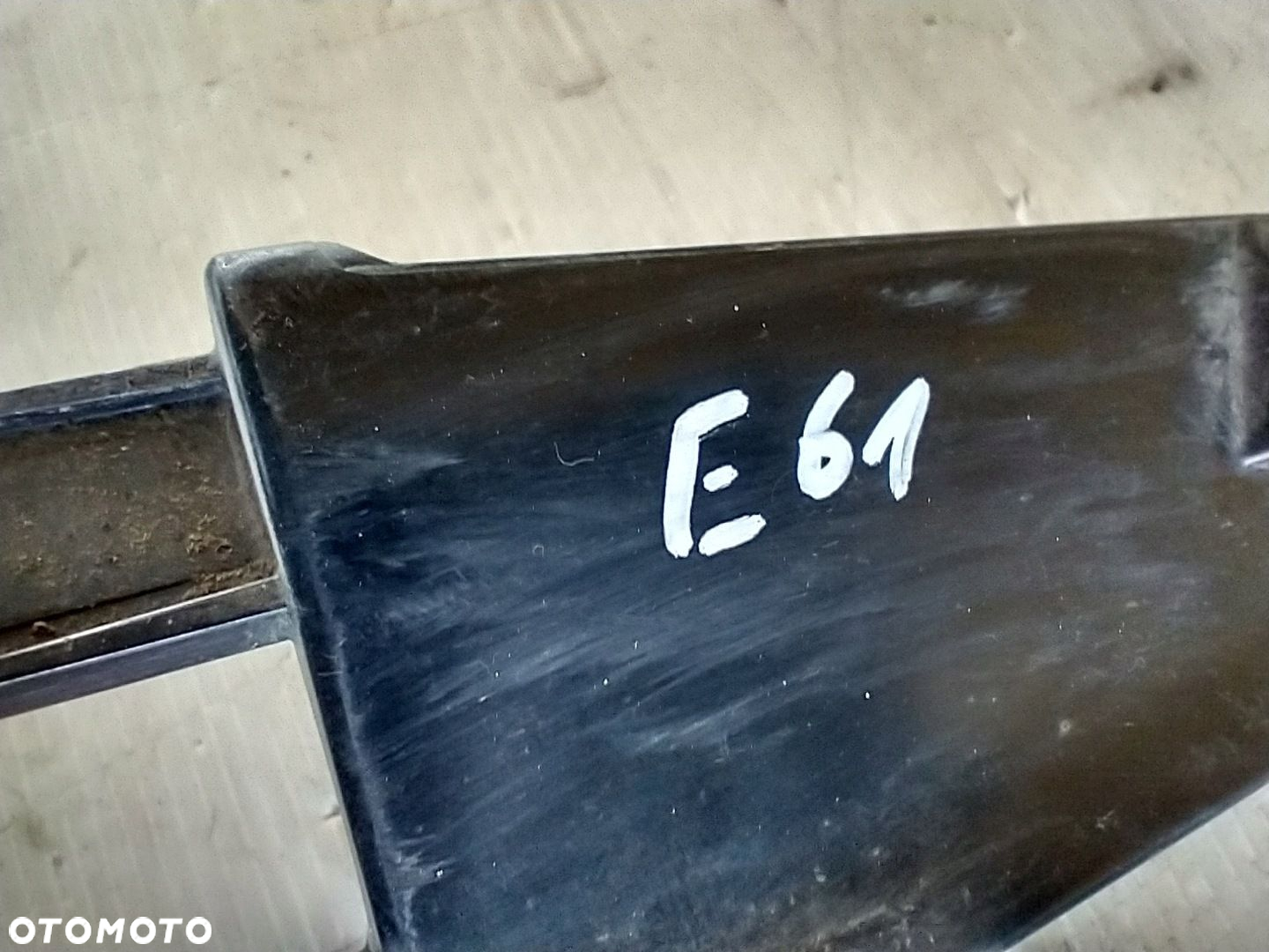 BMW 5 E60 E61 ŚLIZG LAMPY PRAWY PRZÓD MOCOWANIE PRAWE PRZEDNIE - 9