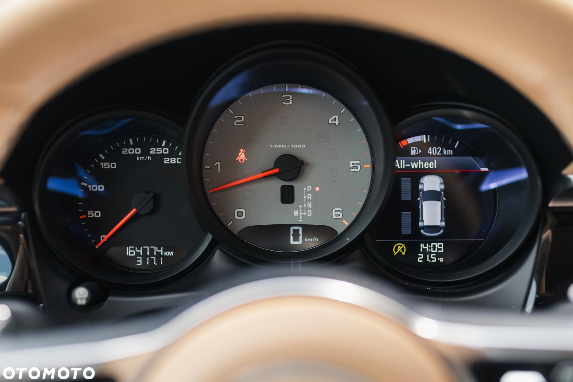 Porsche Macan - 27