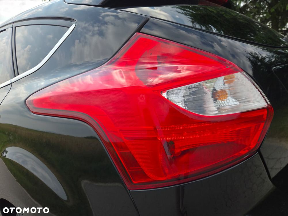 Ford Focus 1.0 EcoBoost Start-Stopp-System TREND - 27