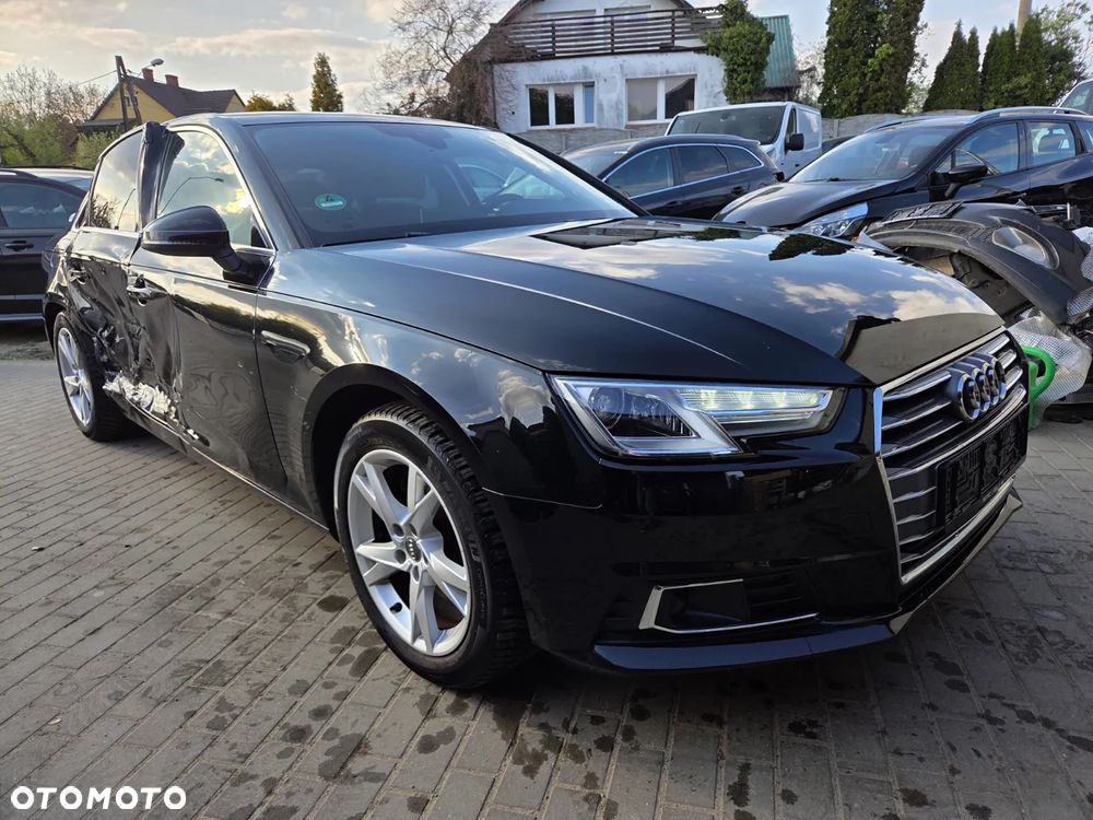 Audi A4 Limousine 1.4 TFSI Sport - 18