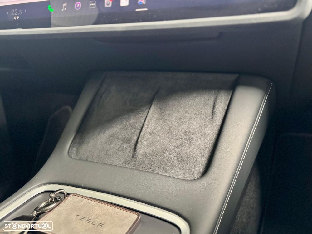 Tesla Model Y Tração Traseira - 39