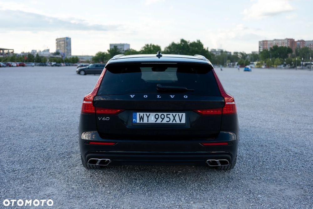 Volvo V60 D3 Momentum - 10