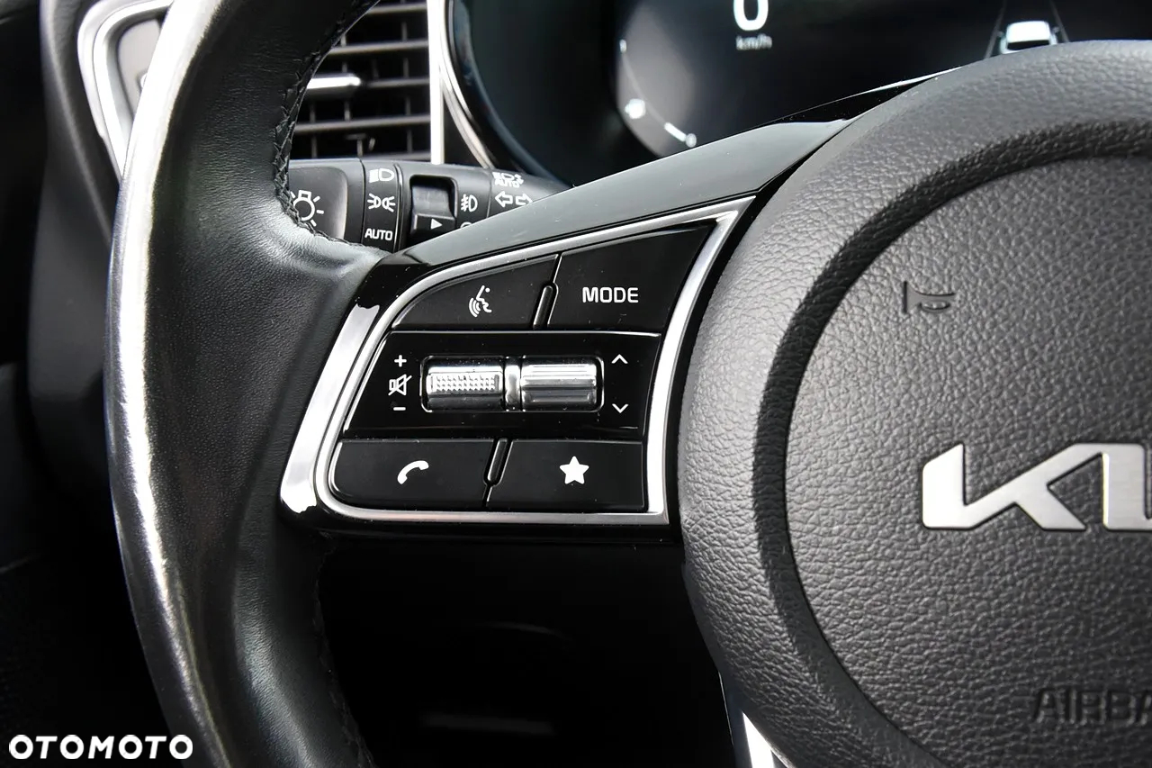 Kia Ceed SW 1.6 GDI DCT OPF Plug-in-Hybrid Platinum Edition - 25