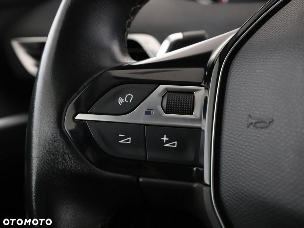 Peugeot 5008 BlueHDi 130 EAT8 Allure - 33