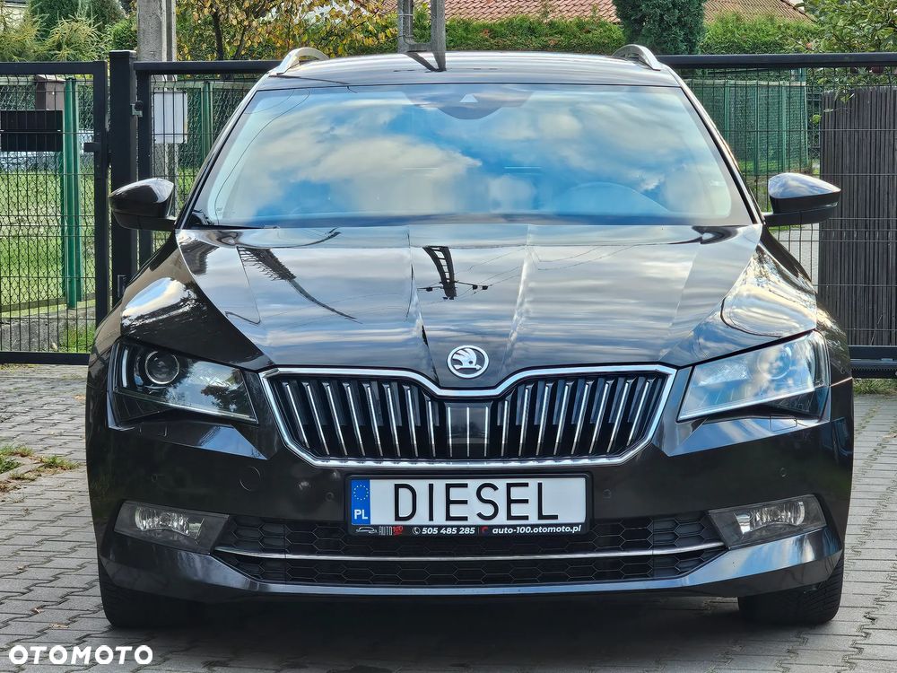 Skoda Superb 2.0 TDI DSG Premium Edition - 2
