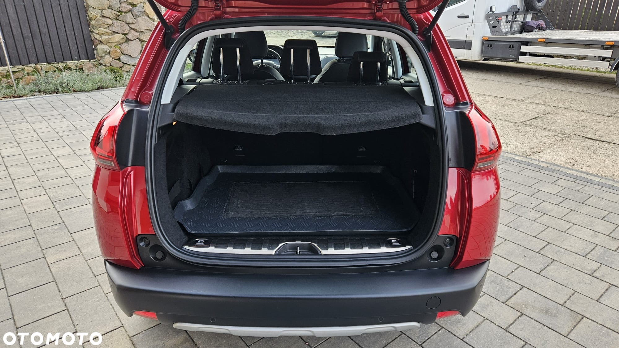 Peugeot 2008 PureTech 110 Stop&Start Allure - 22