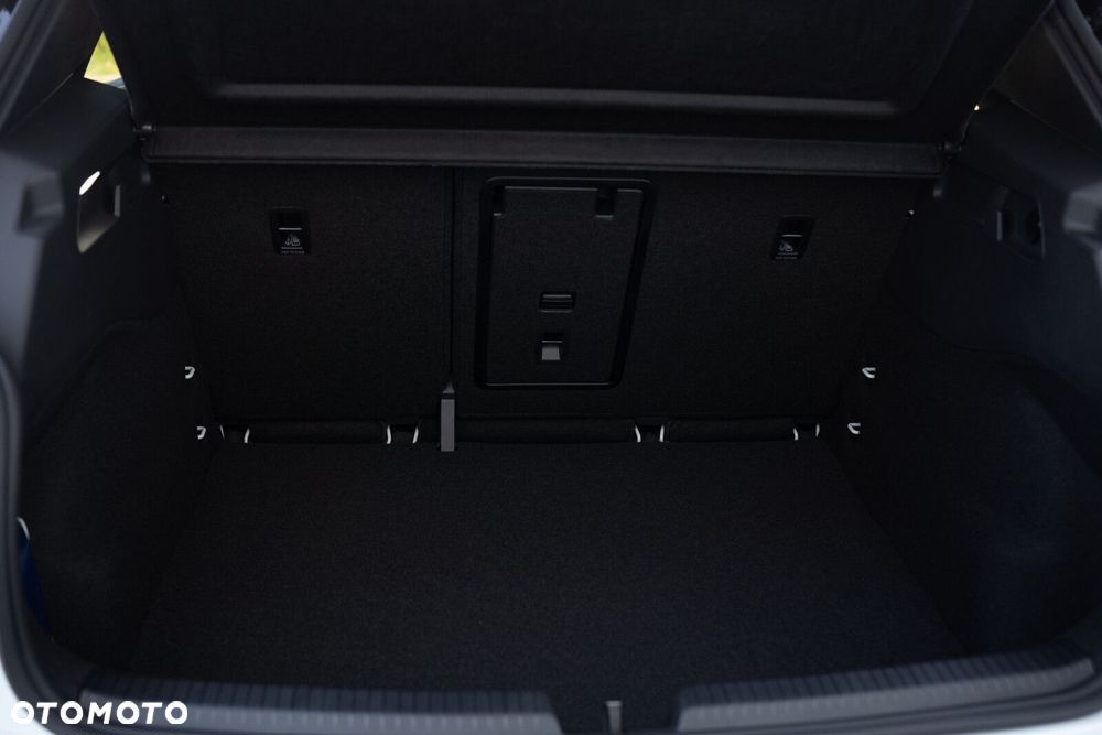 Volkswagen ID.3 77kWh Special Edition - 18