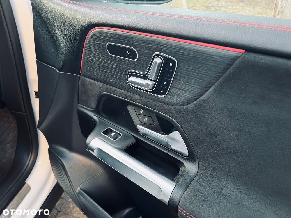 Mercedes-Benz GLB 250 4Matic 8G-DCT Edition AMG Line - 36