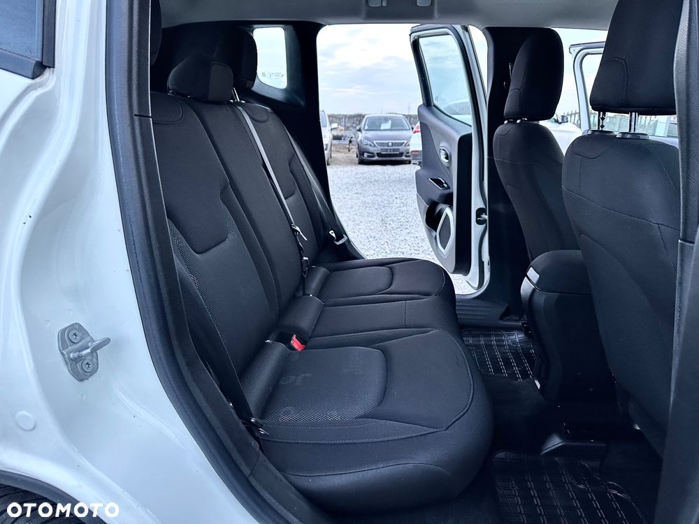 Jeep Renegade - 27
