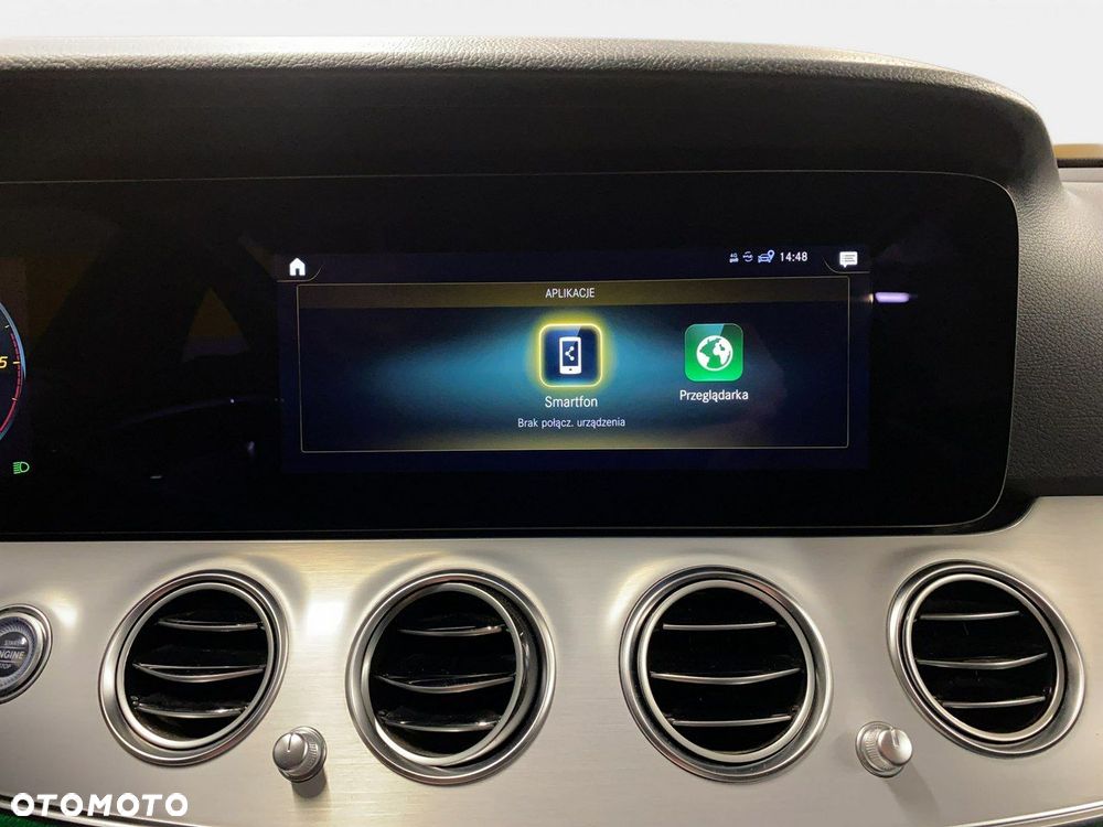 Mercedes-Benz Klasa E - 28