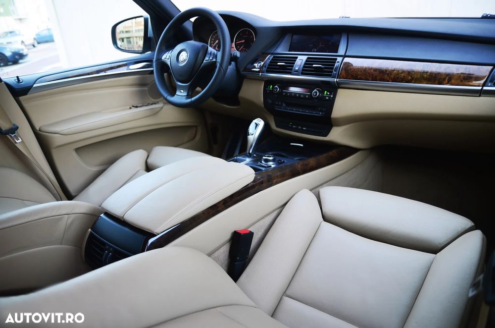 BMW X5 xDrive30d - 13