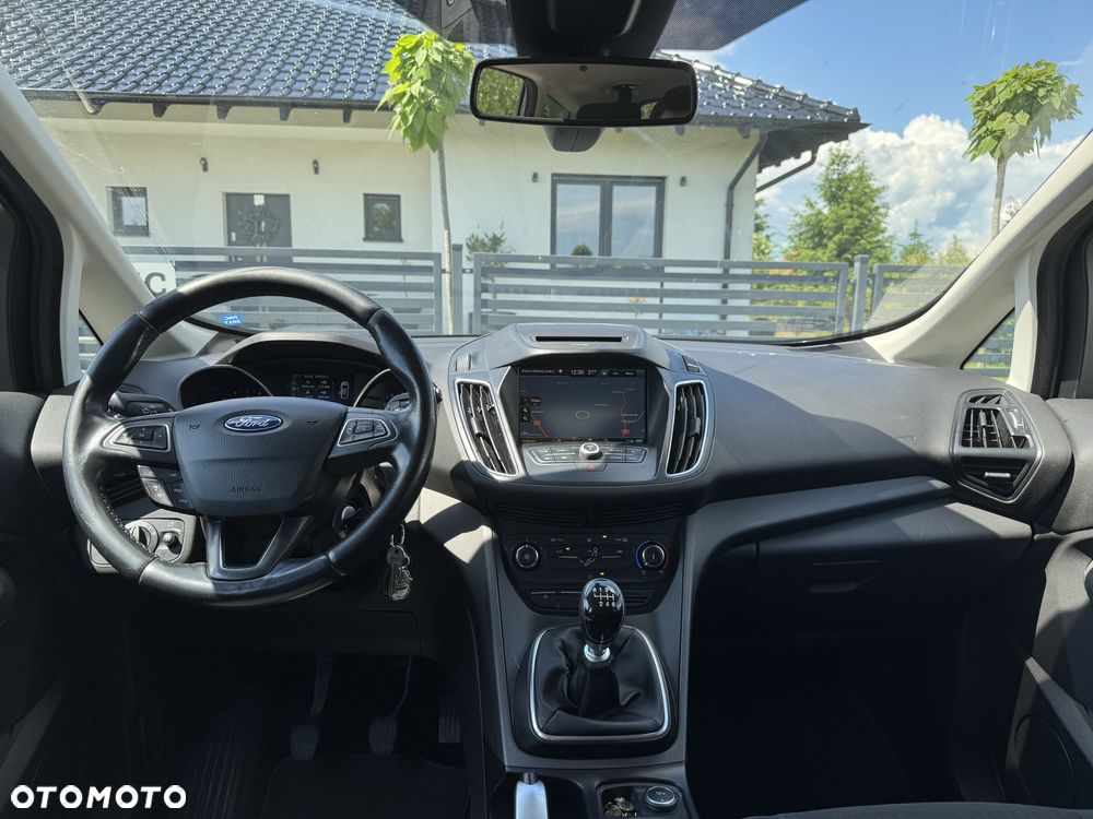 Ford C-MAX - 12