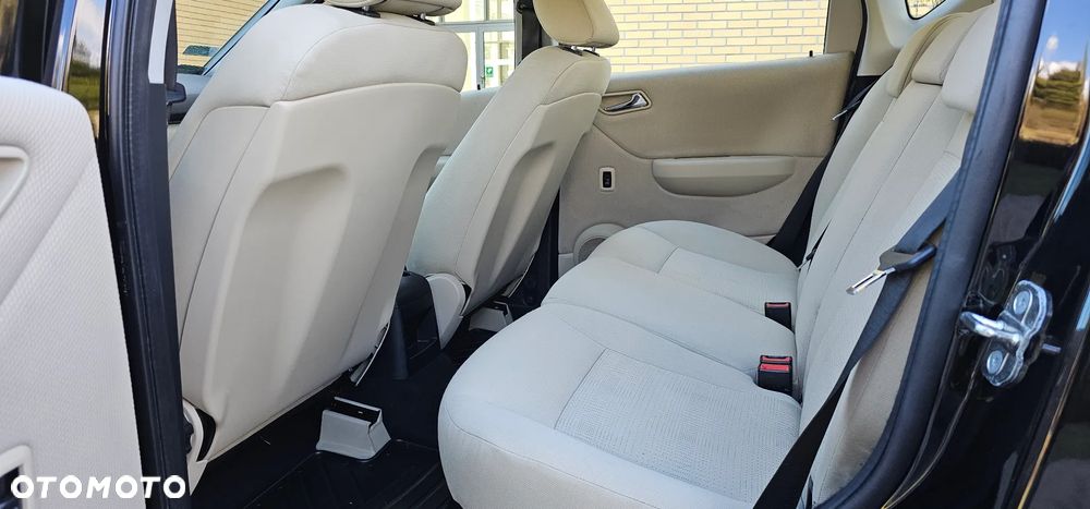 Mercedes-Benz Klasa A 160 Avantgarde BlueEff EU5 - 25