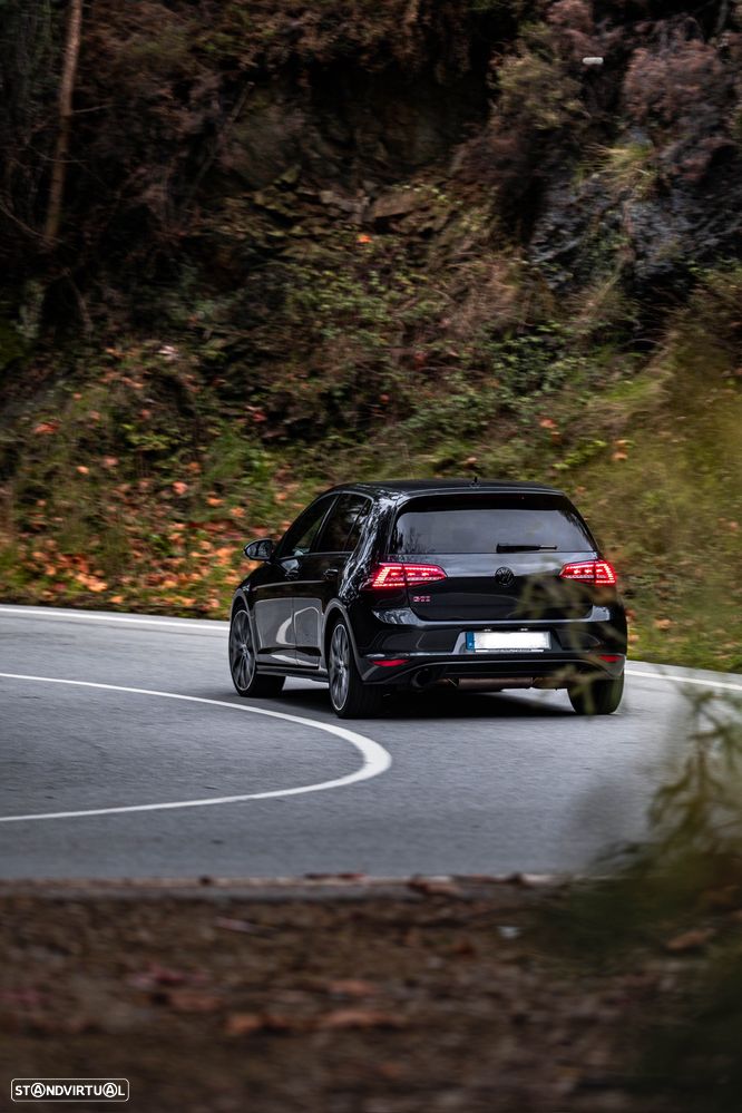VW Golf GTI Performance BlueMotion DSG - 16