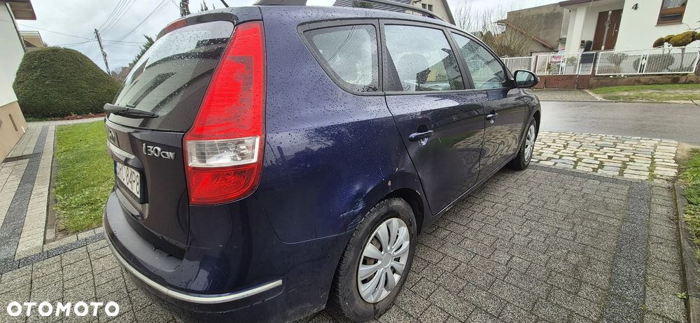 Hyundai i30 i30cw 1.6 Edition Plus - 14