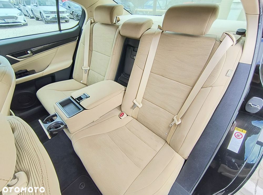 Lexus GS - 14