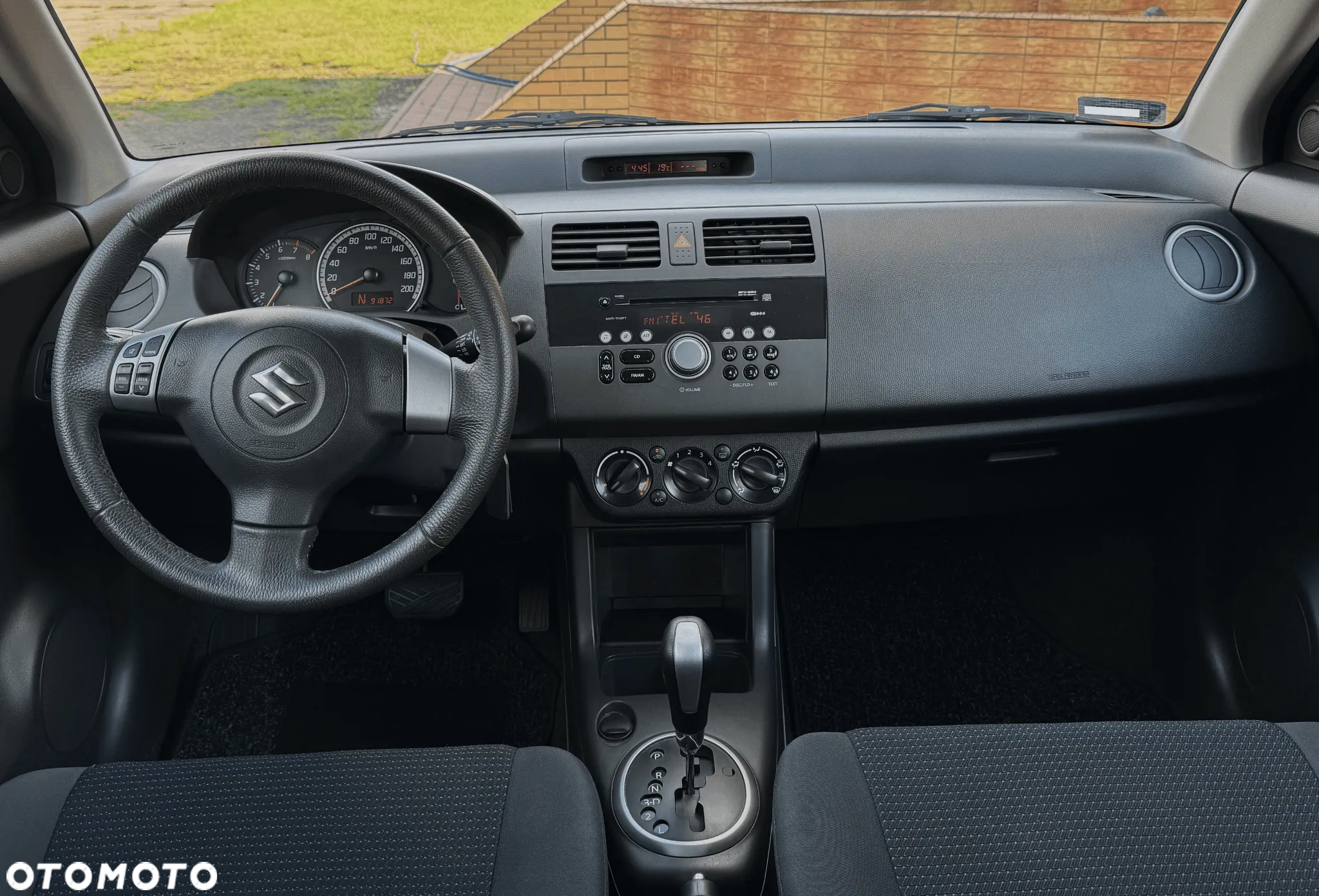 Suzuki Swift 1.5 GLX / Comfort - 26