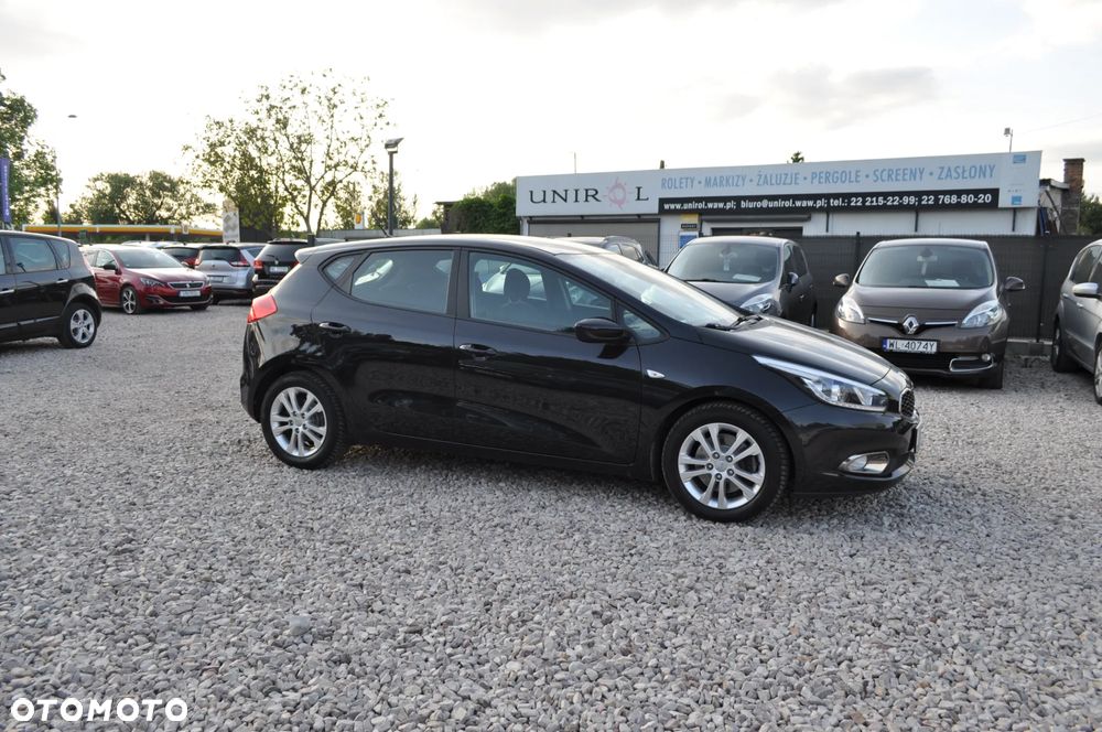 Kia Ceed 1.4 CVVT Attract - 4