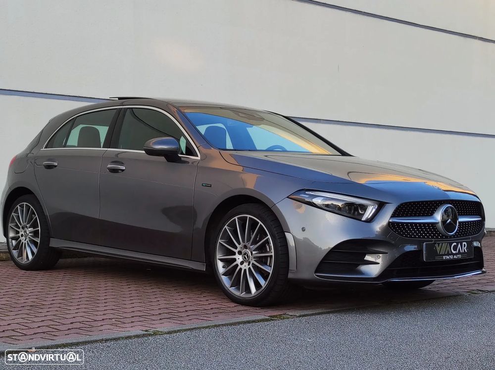 Mercedes-Benz A 250 e AMG Line - 8