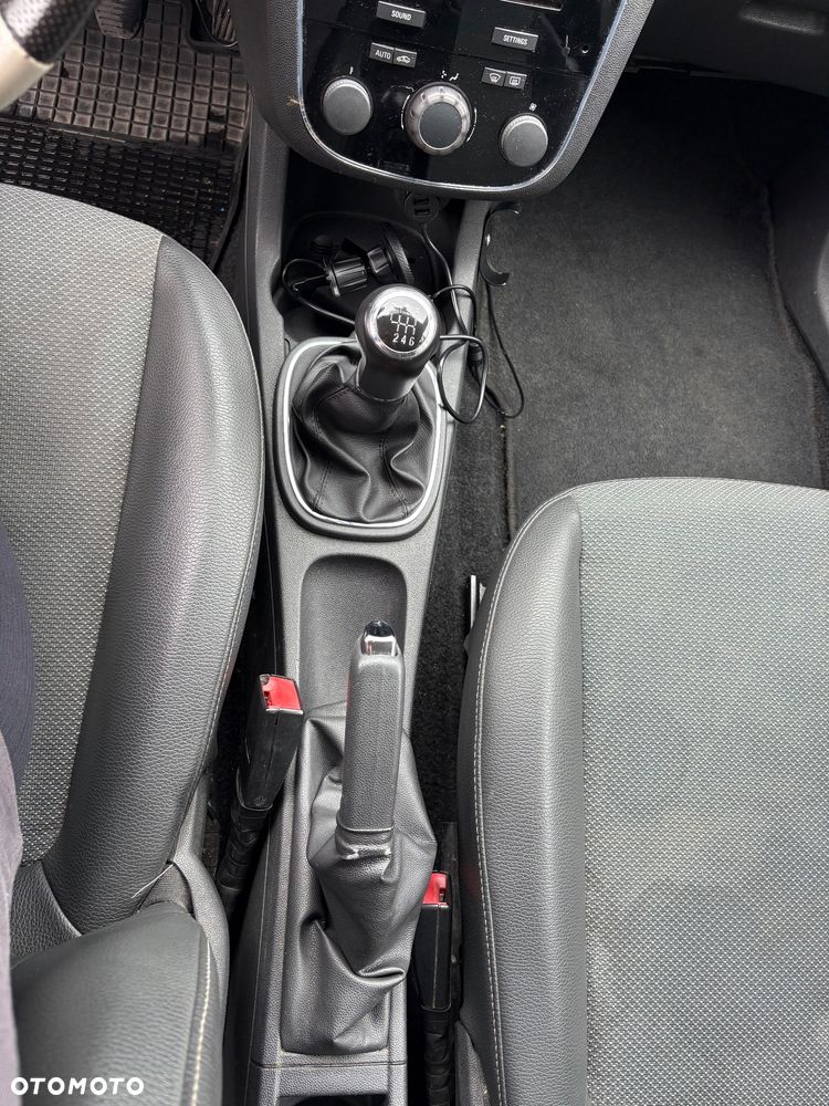 Opel Corsa 1.7 CDTI Cosmo - 26