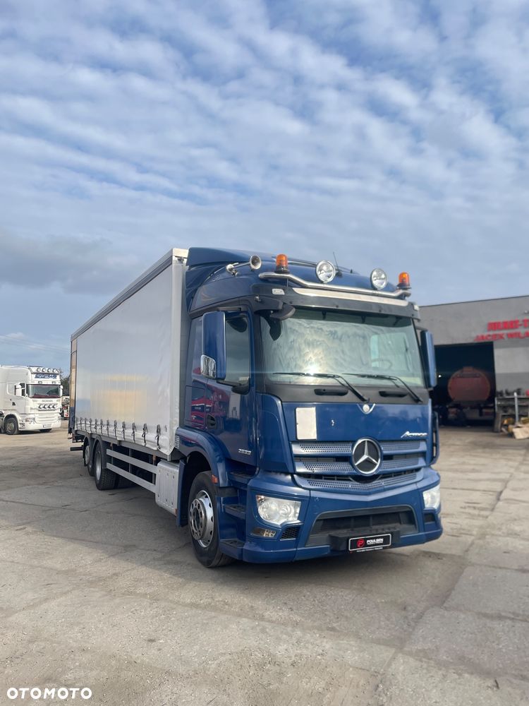 Mercedes-Benz 2533 - 2