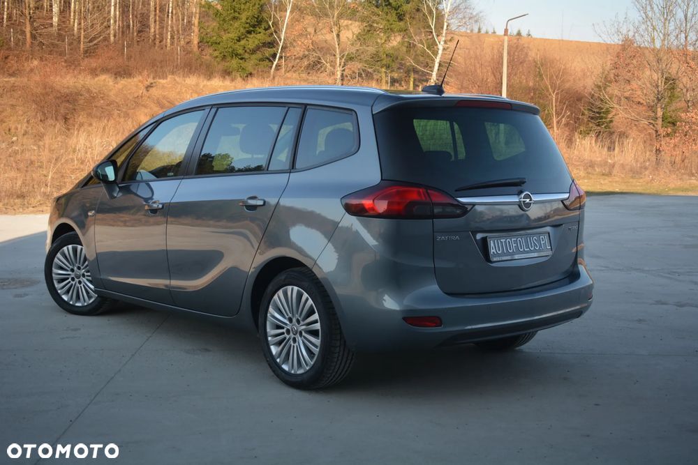 Opel Zafira - 4