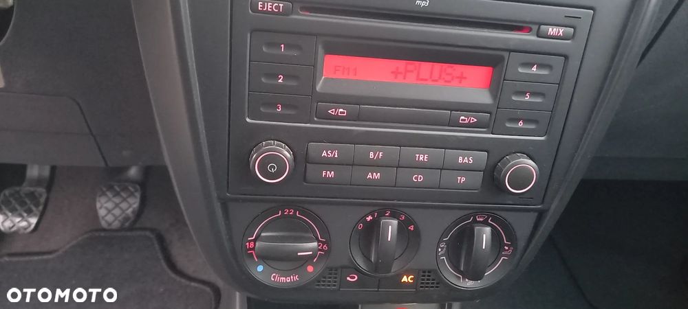 Volkswagen Fox 1.2 Style - 28