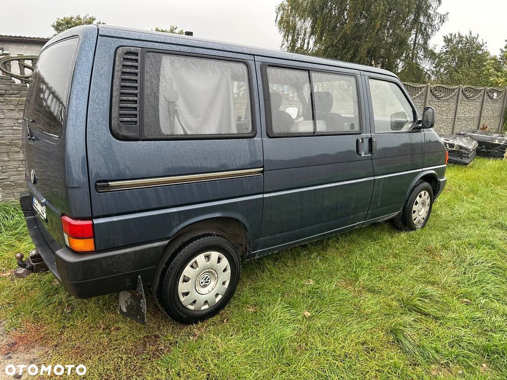 Volkswagen Multivan D - 5