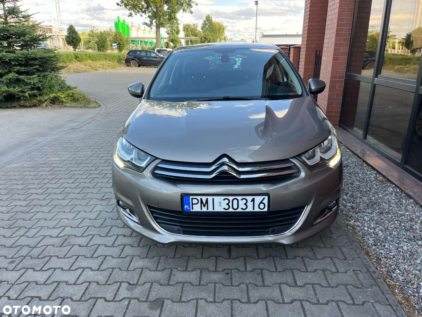Citroën C4 PureTech 130 Stop&Start PLUS - 5