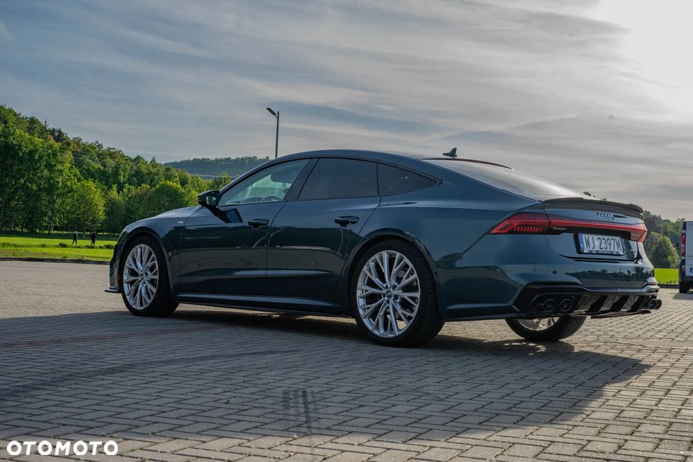 Audi A7 Sportback - 12