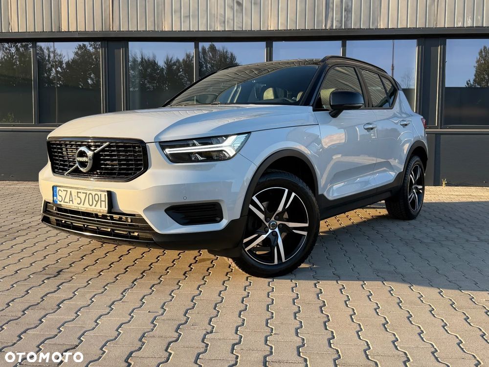 Volvo XC 40 T3 R-Design - 5