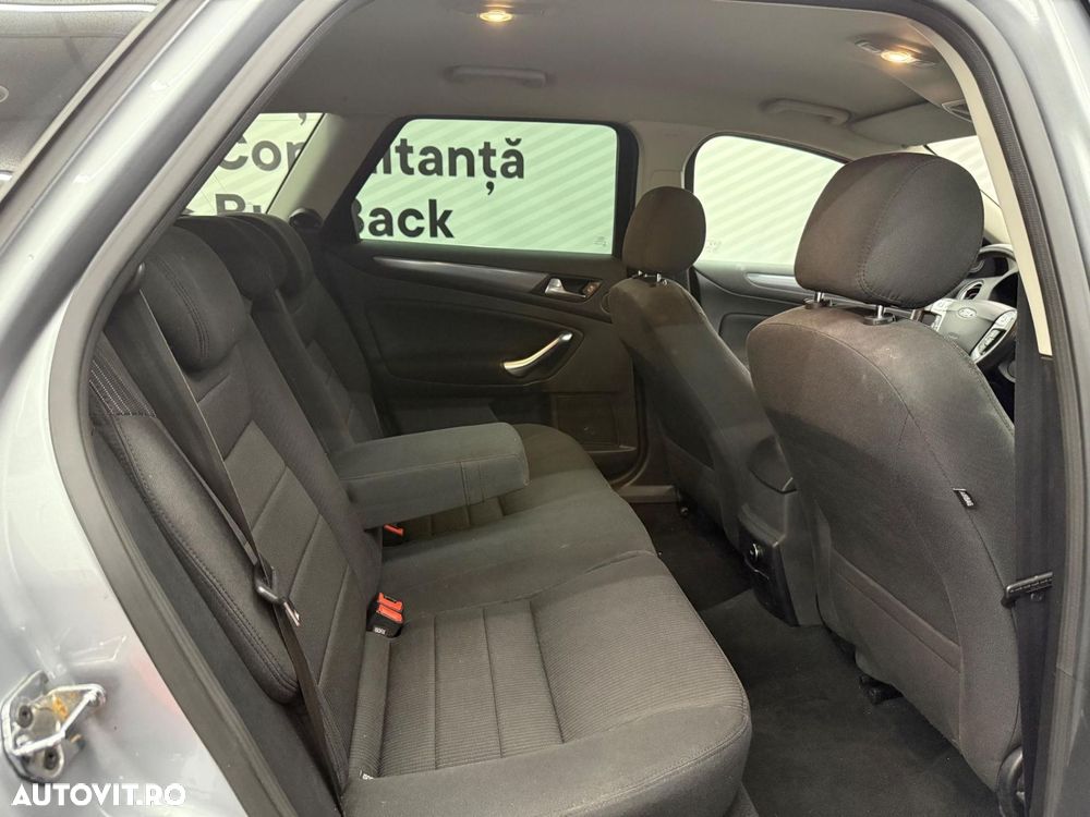 Ford Mondeo 2.0 TDCI Titanium - 10