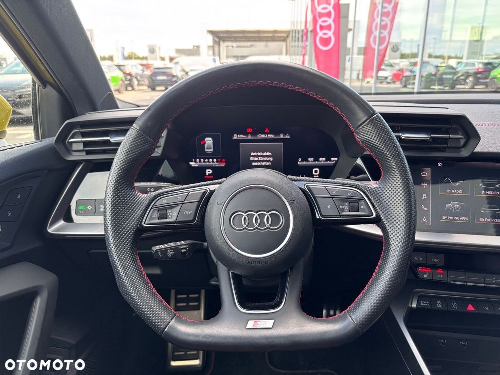 Audi S3 Limousine - 12
