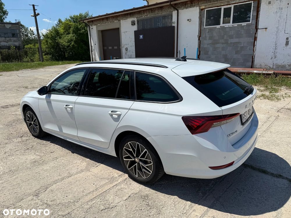 Skoda Octavia 2.0 TDI Ambition DSG - 2